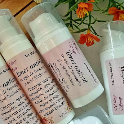 Toner antirid cu acid hialuronic Toner antirid cu acid hialuronic